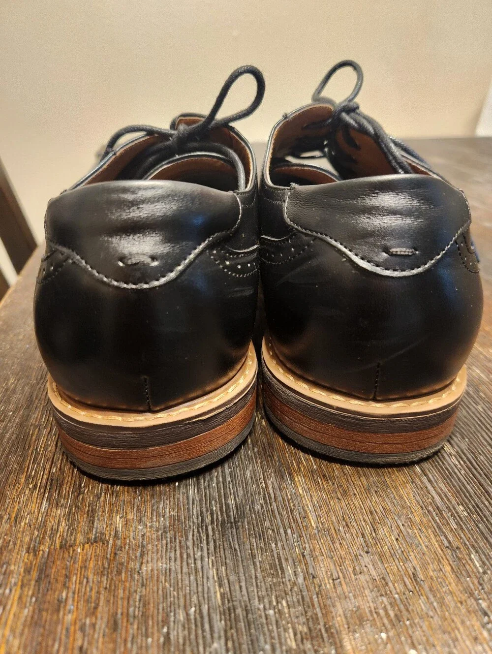 Nunn Bush Black Leather Derby Shoes with Tan Welt
